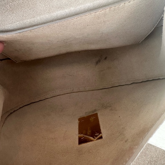 Chloe Beige Crossbody Bag with Gold Chain - Picture 5 of 8